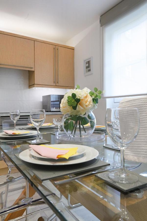 Spacious 4br Centre W/ Free Parking Edimburgo